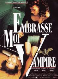 EMBRASSE-MOI VAMPIRE